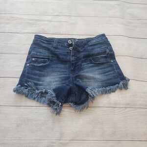 Arya Jean shorts. Size 3 juniors